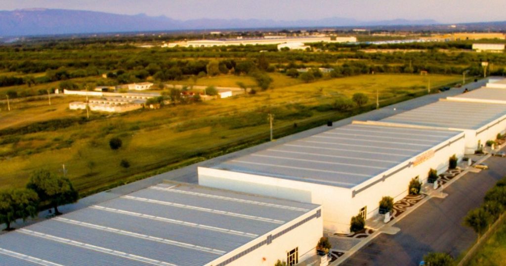 Proveedores de Tesla exploran oportunidades en Coahuila para expansión industrial