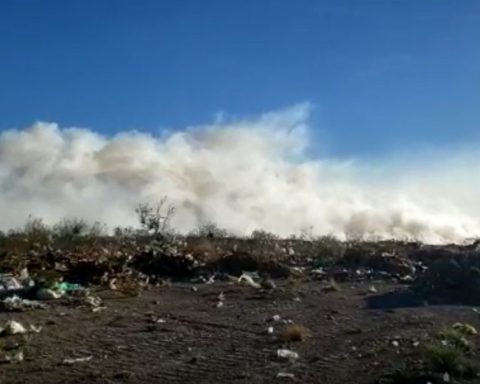 Incendio Relleno sanitario Parras