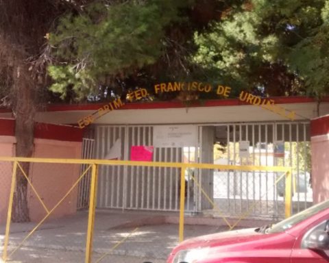 Escuelas públicas obligan a pagar cuotas voluntarias en Coahuila