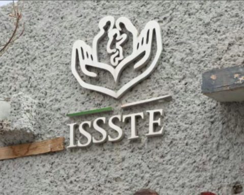 Señalan irregularidades en la clínica del ISSSTE en Saltillo.