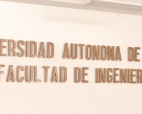 UAdeC sustituye dos ingenierías en Coahuila