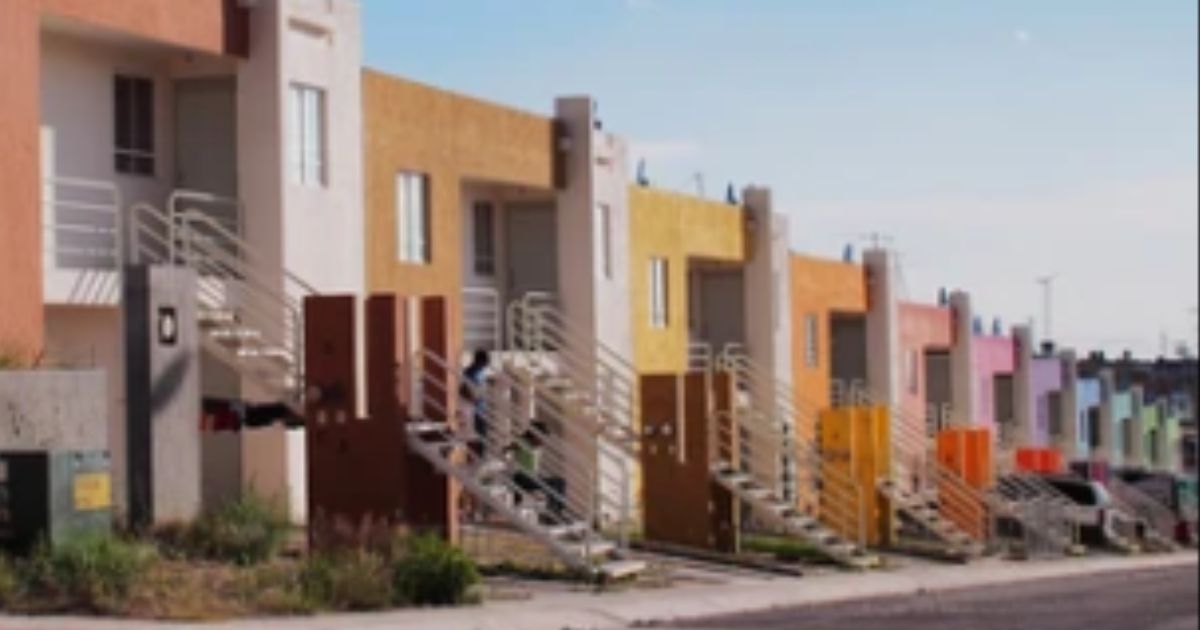 Demanda de vivienda económica en el sureste de Coahuila tiene solución, asegura empresario