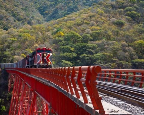 Ferromex baja 50% de su producción en carros de ferrocarril en Coahuila