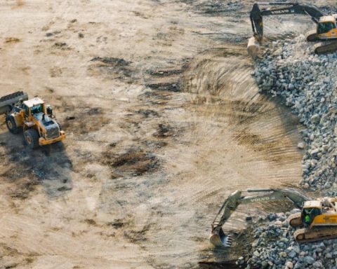 Hallan los cuerpos de 2 mineros de "El Pinabete" en Coahuila