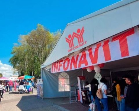 Infonavit invita a reconvertir créditos a los derechohabientes de Coahuila