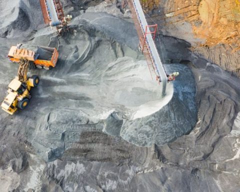 Rescate e identificación de mineros del 'Pibenete' puede tardar hasta 2 meses: fiscalía