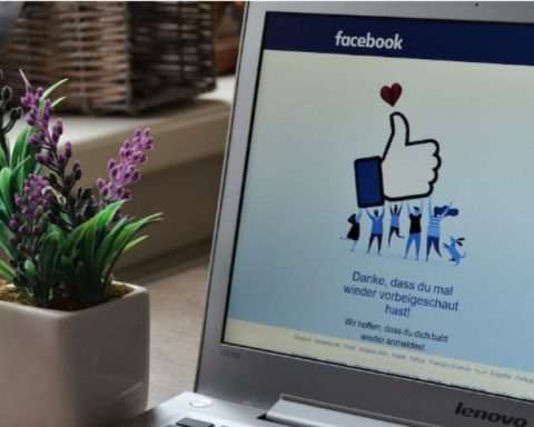 En Facebook empieza la promoción de aspirantes antes de las campañas oficiales