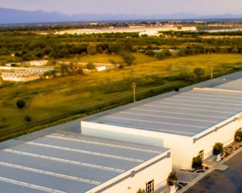 Proveedores de Tesla exploran oportunidades en Coahuila para expansión industrial