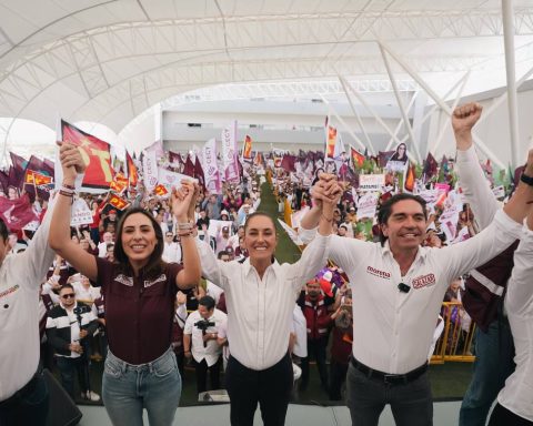 La velaría del Centro de Convenciones de Torreón fue el escenario donde se presentó Claudia Sheinbaum.