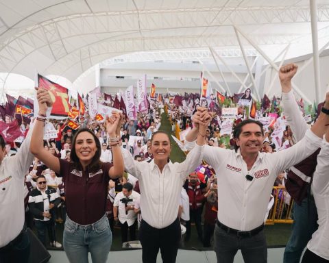 La velaría del Centro de Convenciones de Torreón fue el escenario donde se presentó Claudia Sheinbaum.