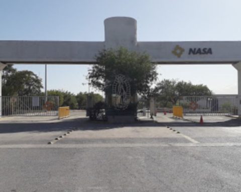 NASA despidió a trabajadores y no les ha pagado.