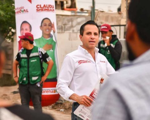 El tema del agua es uno de los ejes de campaña de Refugio Sandoval.