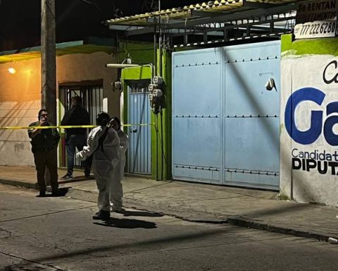 Frente a la casa de campaña fue el asesinato.