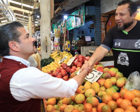 Shamir Fernández Hernández, candidato a la Presidencia Municipal por la Coalición Sigamos Haciendo Historia en Coahuila.