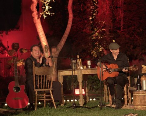 Dos leyendas de la música mexicana se unen en un espectáculo.