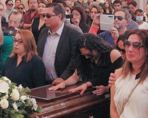 Funeral de Gisela Gaytán.