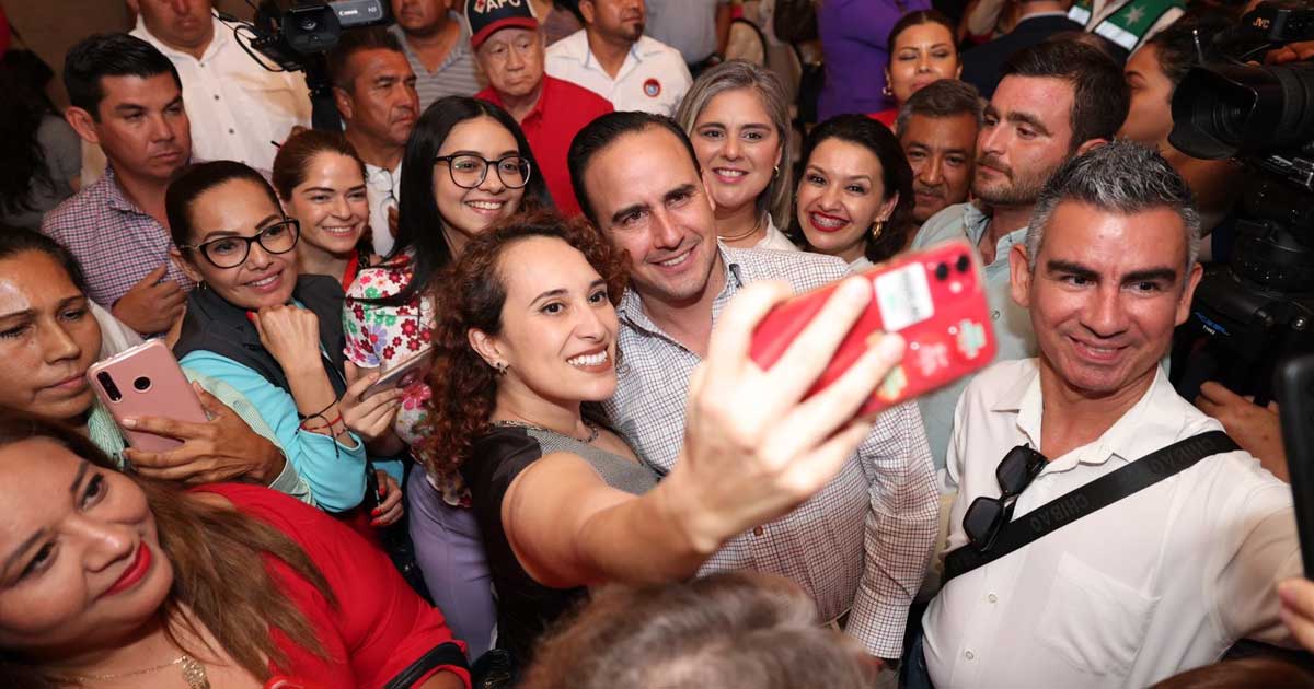 Manolo Jiménez, gobernador de Coahuila.