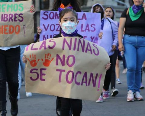 Las niñas no se tocan