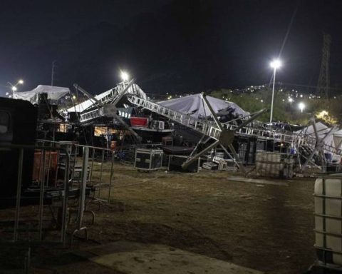 Se cae escenario