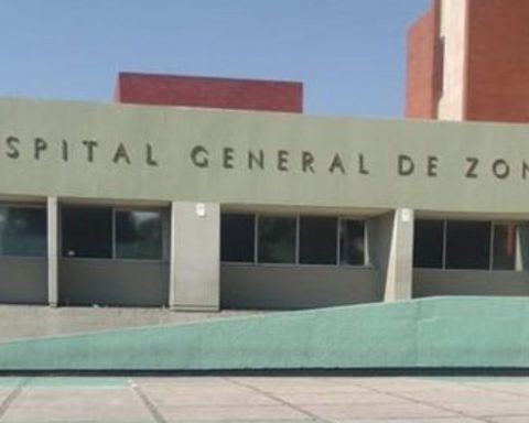 Trabajadores del IMSS exigen saber paradero del préstamo de 20 mdp para remodelaciones