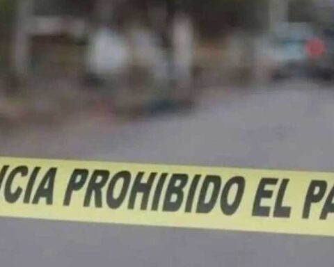 Cinta amarilla de "Prohibido el paso".
