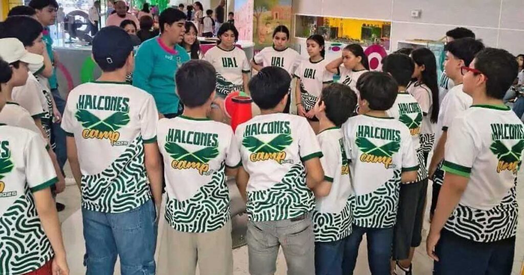 Grupo de niños del curso de verano.
