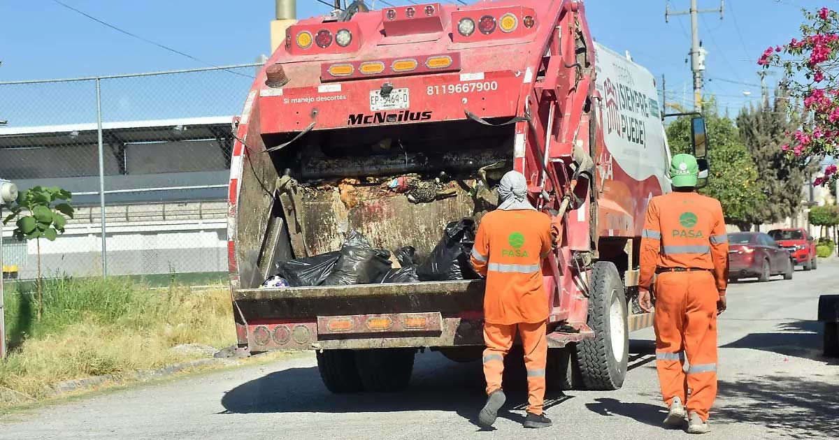 Camión de recolección de basura en Torreón.